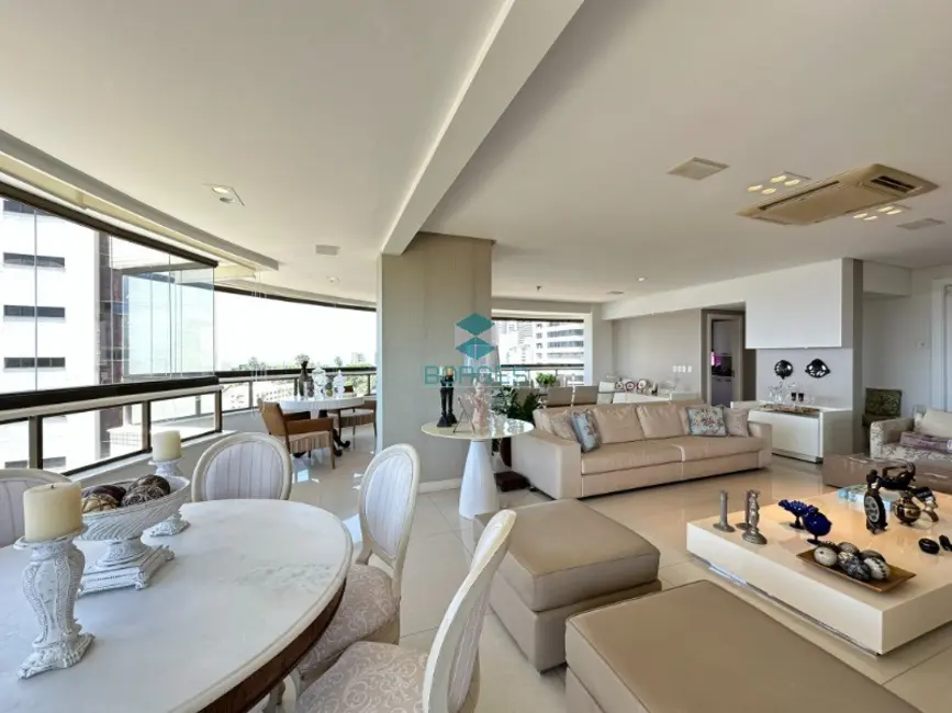 Foto 4 de Apartamento com 4 quartos à venda, 305m2 em Ondina, Salvador - BA