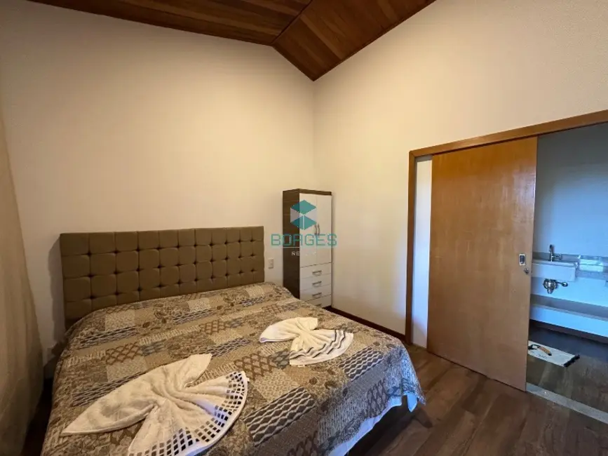 Foto 9 de Apartamento com 3 quartos à venda, 120m2 em Mata De Sao Joao - BA
