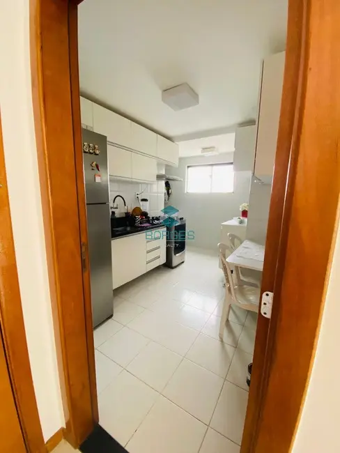 Foto 3 de Apartamento com 2 quartos à venda, 84m2 em Pitangueiras, Lauro De Freitas - BA