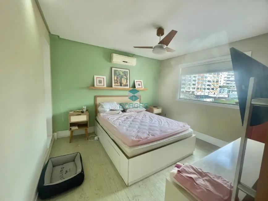 Foto 6 de Apartamento com 4 quartos à venda, 190m2 em Canela, Salvador - BA