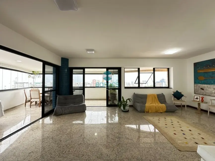 Foto 4 de Apartamento com 4 quartos à venda, 244m2 em Pituba, Salvador - BA