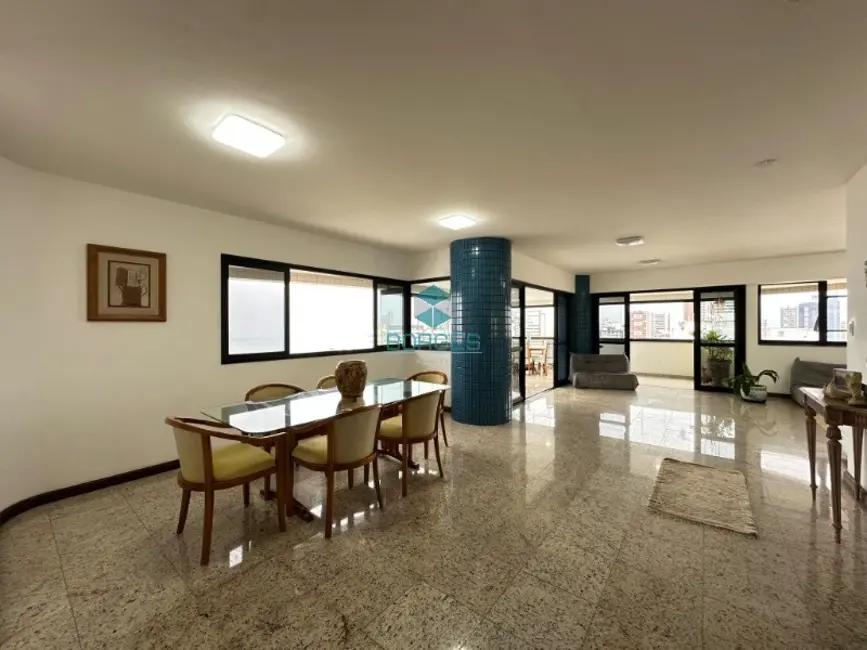Foto 5 de Apartamento com 4 quartos à venda, 244m2 em Pituba, Salvador - BA
