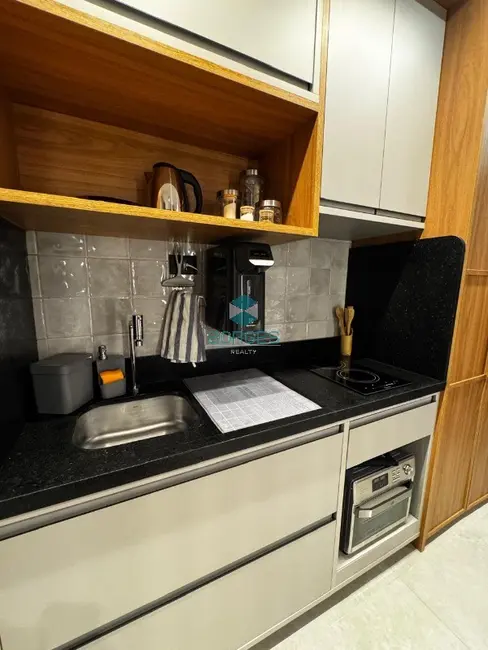 Foto 5 de Apartamento com 1 quarto para alugar, 25m2 em Vitória, Salvador - BA