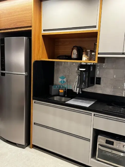 Foto 4 de Apartamento com 1 quarto para alugar, 25m2 em Vitória, Salvador - BA