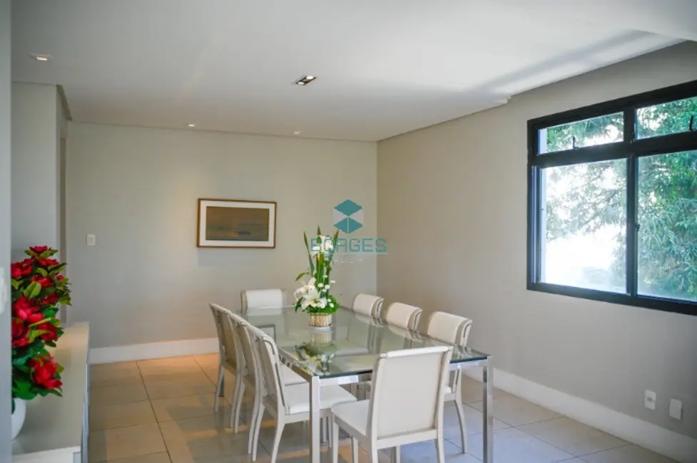 Foto 5 de Apartamento com 4 quartos à venda, 287m2 em Acupe de Brotas, Salvador - BA