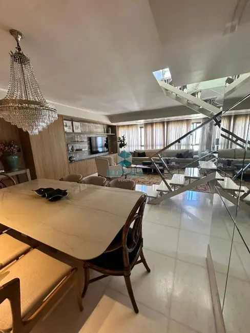 Foto 5 de Apartamento com 4 quartos à venda, 249m2 em Pituba, Salvador - BA