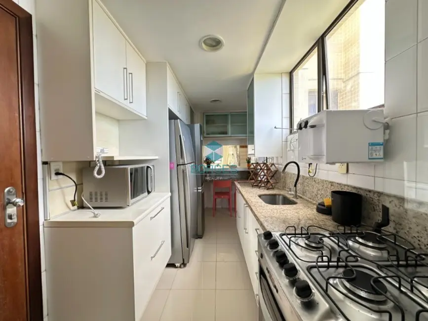 Foto 9 de Apartamento com 4 quartos à venda, 232m2 em Salvador - BA