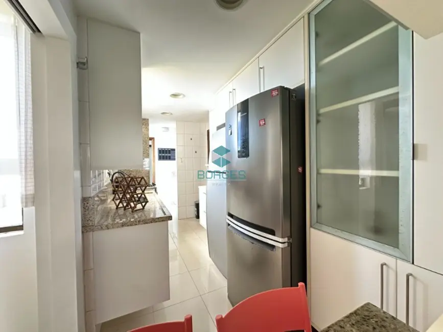 Foto 8 de Apartamento com 4 quartos à venda, 232m2 em Salvador - BA