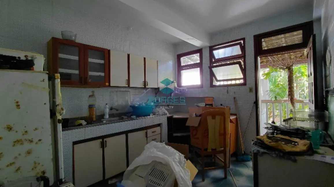 Foto 8 de Casa com 4 quartos à venda, 300m2 em Itapuã, Salvador - BA