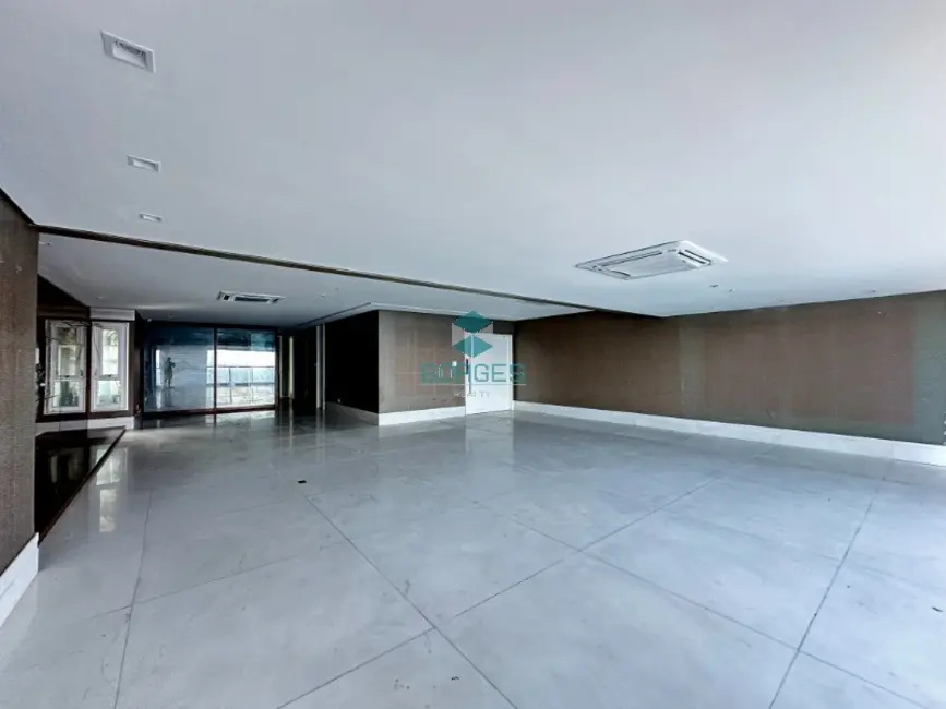 Foto 3 de Apartamento com 4 quartos à venda, 308m2 em Vitória, Salvador - BA