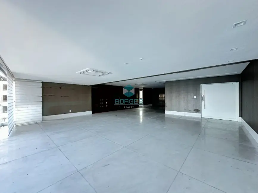 Foto 2 de Apartamento com 4 quartos à venda, 308m2 em Vitória, Salvador - BA