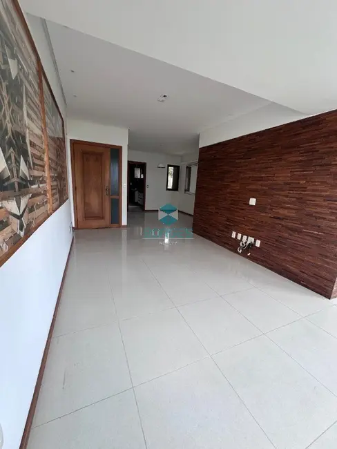 Foto 2 de Apartamento com 2 quartos à venda, 90m2 em Horto Florestal, Salvador - BA