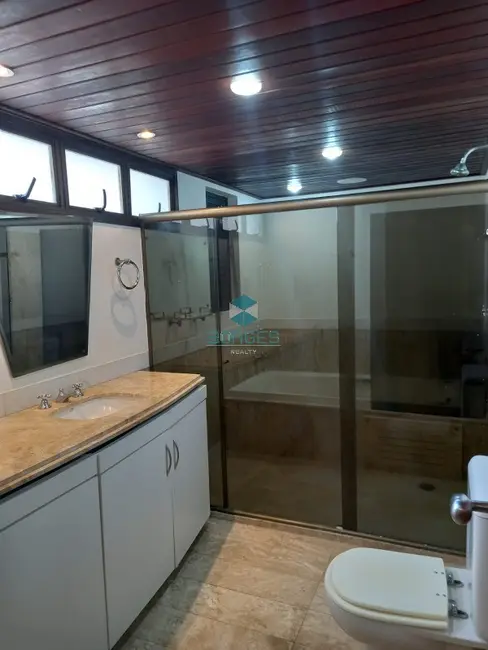 Apartamento com 4 quartos para alugar, 267m2 em Rio Vermelho, Salvador - BA - imagem 6 Foto 6 de Apartamento com 4 quartos para alugar, 267m2 em Rio Vermelho, Salvador - BA