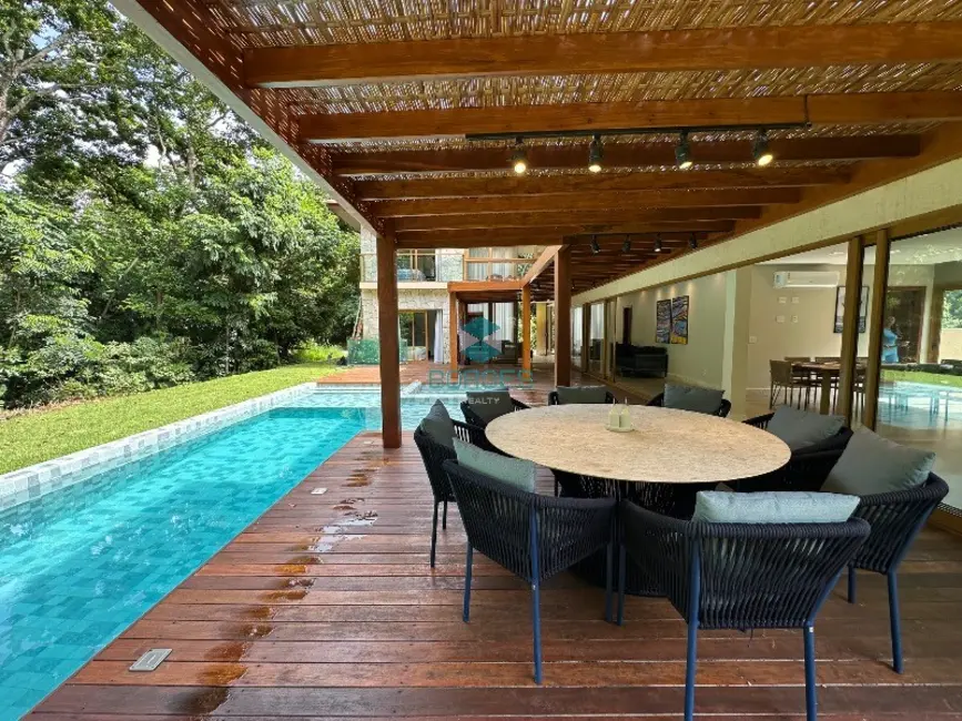 Casa de Condomínio com 7 quartos à venda, 365m2 em Mata De Sao Joao - BA - imagem 2 Foto 2 de Casa de Condomínio com 7 quartos à venda, 365m2 em Mata De Sao Joao - BA