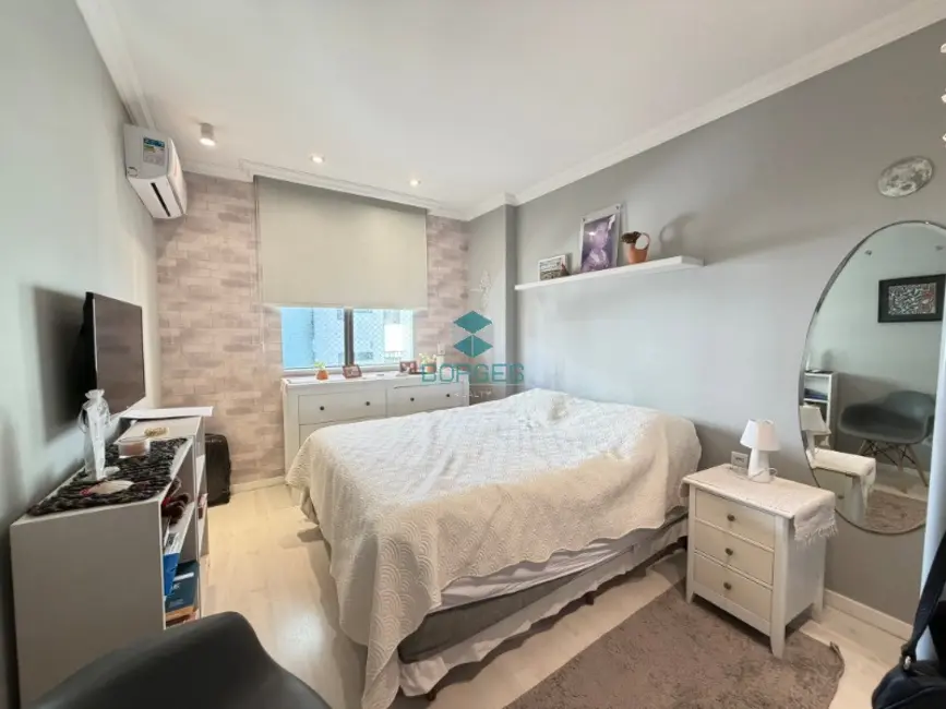 Foto 8 de Apartamento com 4 quartos à venda, 195m2 em Horto Florestal, Salvador - BA