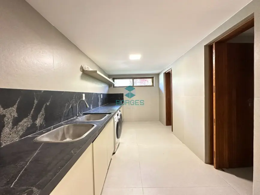 Casa de Condomínio com 5 quartos à venda, 375m2 em Mata De Sao Joao - BA - imagem 8 Foto 8 de Casa de Condomínio com 5 quartos à venda, 375m2 em Mata De Sao Joao - BA