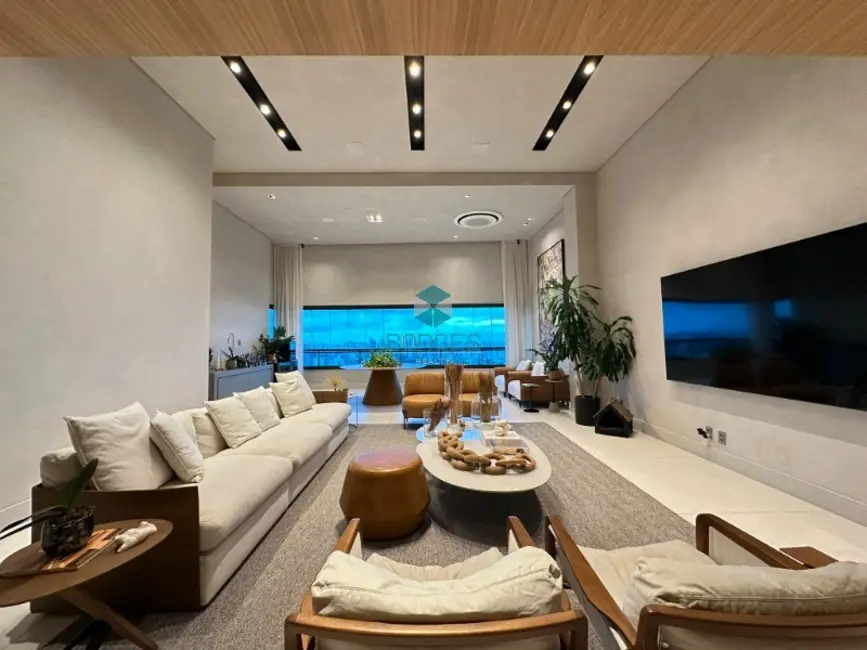 Apartamento com 3 quartos à venda, 290m2 em Federação, Salvador - BA - imagem 3 Foto 3 de Apartamento com 3 quartos à venda, 290m2 em Federação, Salvador - BA