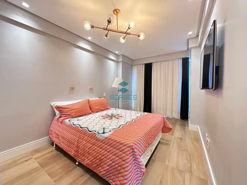 Apartamento com 3 quartos à venda, 183m2 em Graça, Salvador - BA - imagem 9 Foto 9 de Apartamento com 3 quartos à venda, 183m2 em Graça, Salvador - BA