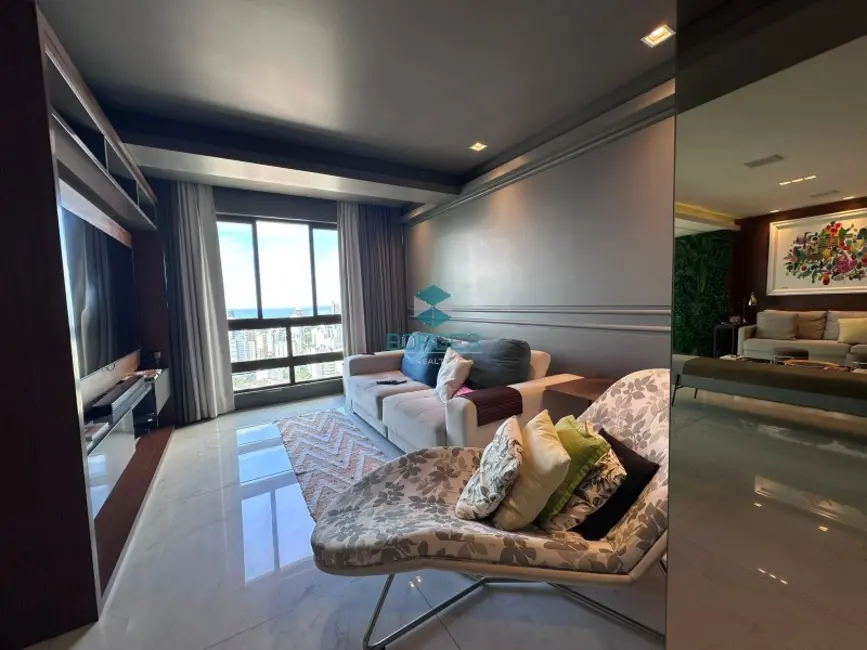 Apartamento com 3 quartos à venda, 183m2 em Graça, Salvador - BA - imagem 8 Foto 8 de Apartamento com 3 quartos à venda, 183m2 em Graça, Salvador - BA