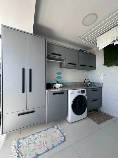 Apartamento com 3 quartos à venda, 183m2 em Graça, Salvador - BA - imagem 7 Foto 7 de Apartamento com 3 quartos à venda, 183m2 em Graça, Salvador - BA