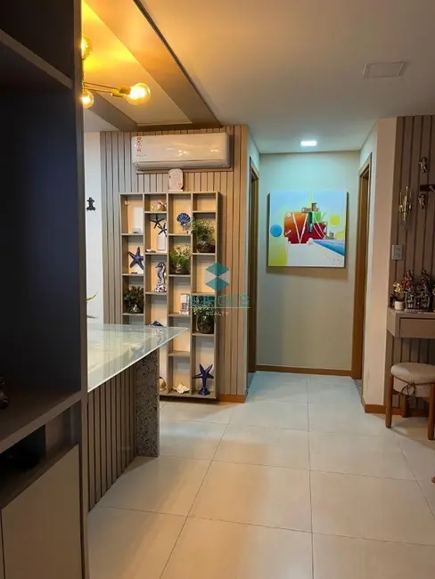 Foto 4 de Apartamento com 2 quartos à venda, 80m2 em Camacari - BA