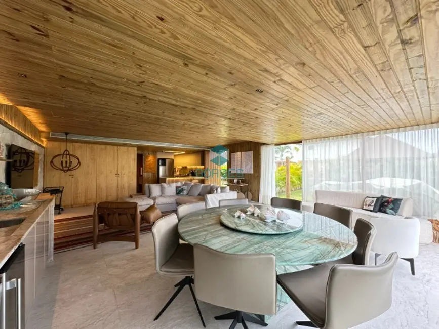 Casa de Condomínio com 4 quartos à venda, 170m2 em Mata De Sao Joao - BA - imagem 3 Foto 3 de Casa de Condomínio com 4 quartos à venda, 170m2 em Mata De Sao Joao - BA