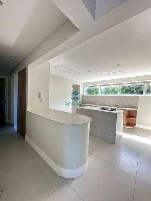 Foto 5 de Apartamento com 3 quartos à venda, 110m2 em Ondina, Salvador - BA
