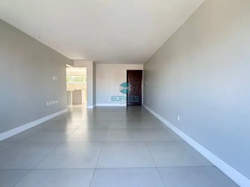 Foto 2 de Apartamento com 3 quartos à venda, 110m2 em Ondina, Salvador - BA