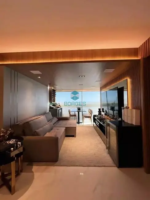 Foto 2 de Apartamento com 2 quartos à venda, 84m2 em Paralela, Salvador - BA