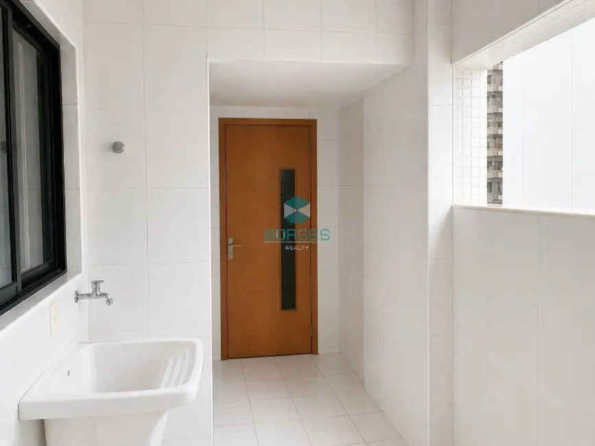 Apartamento com 4 quartos à venda, 170m2 em Graça, Salvador - BA - imagem 9 Foto 9 de Apartamento com 4 quartos à venda, 170m2 em Graça, Salvador - BA