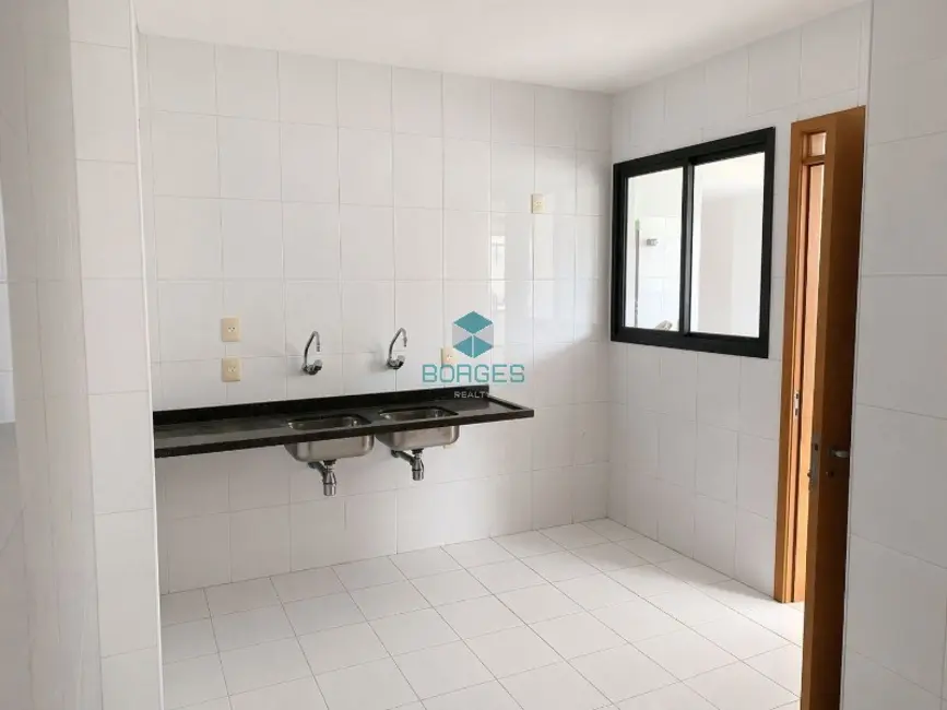 Apartamento com 4 quartos à venda, 170m2 em Graça, Salvador - BA - imagem 8 Foto 8 de Apartamento com 4 quartos à venda, 170m2 em Graça, Salvador - BA