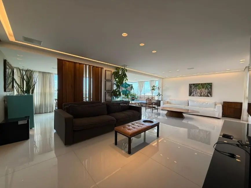 Foto 2 de Apartamento com 3 quartos para alugar, 180m2 em Salvador - BA