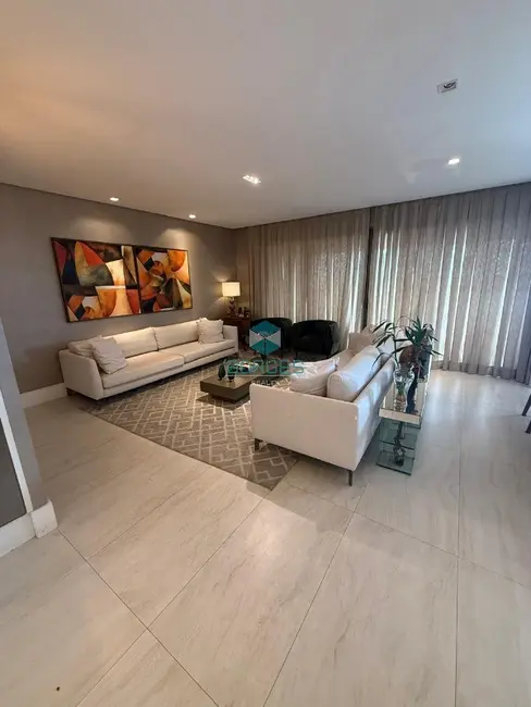 Foto 2 de Apartamento com 3 quartos à venda, 206m2 em Santa Mônica, Feira De Santana - BA
