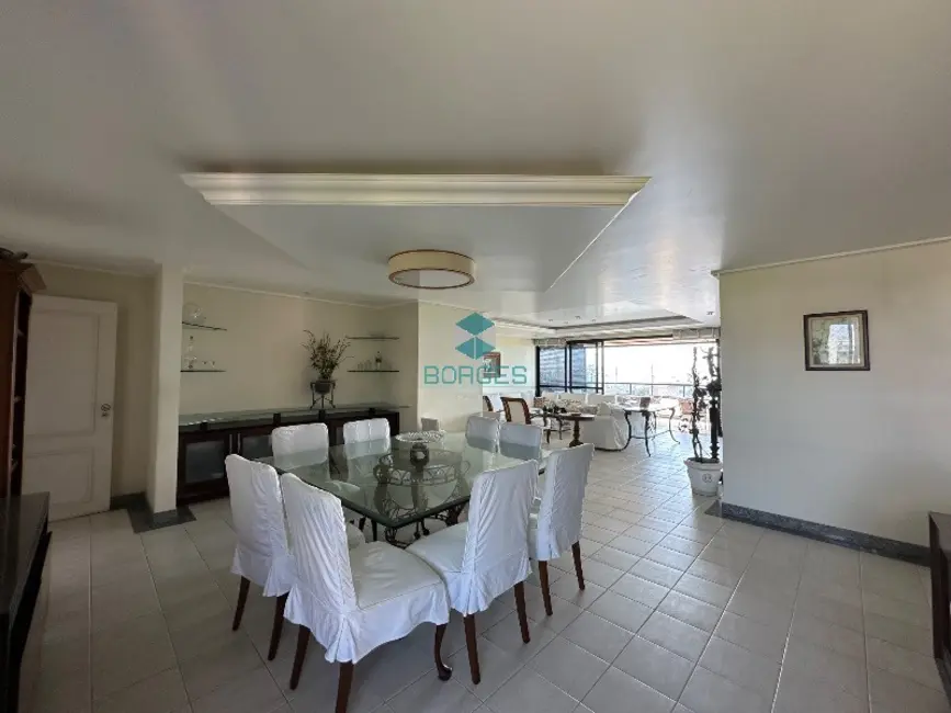 Apartamento com 4 quartos à venda, 215m2 em Rio Vermelho, Salvador - BA - imagem 6 Foto 6 de Apartamento com 4 quartos à venda, 215m2 em Rio Vermelho, Salvador - BA
