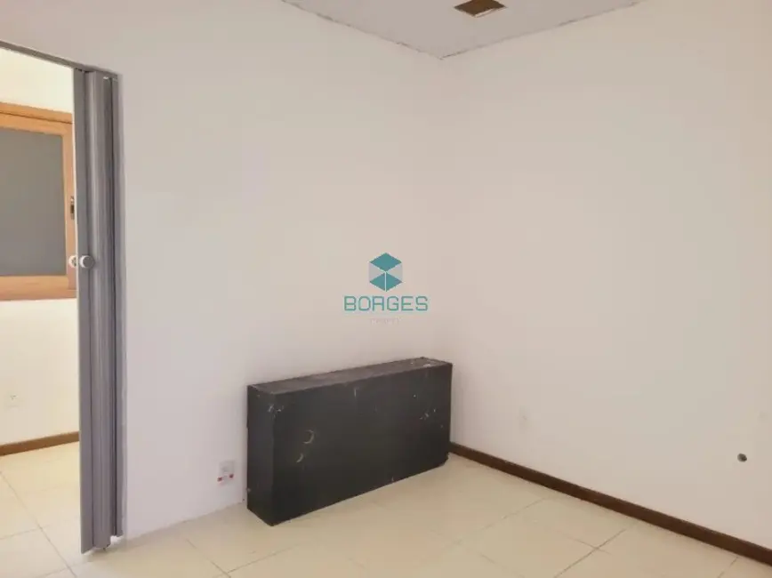 Foto 3 de Sala Comercial à venda e para alugar, 30m2 em Mata De Sao Joao - BA