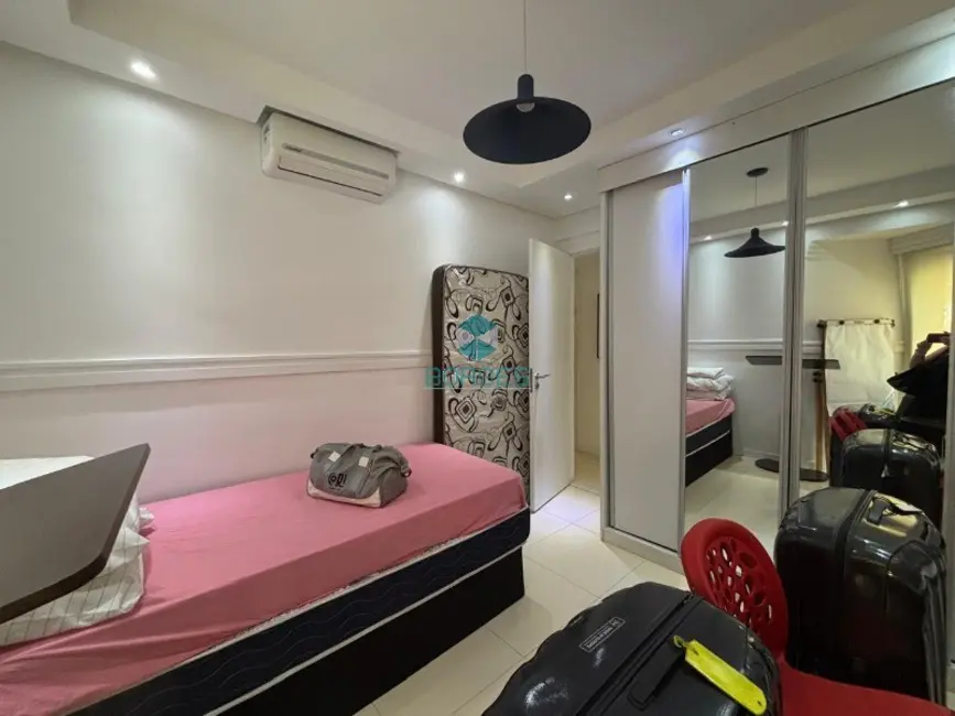 Apartamento com 3 quartos à venda e para alugar, 113m2 em Alphaville I, Salvador - BA - imagem 8 Foto 8 de Apartamento com 3 quartos à venda e para alugar, 113m2 em Alphaville I, Salvador - BA
