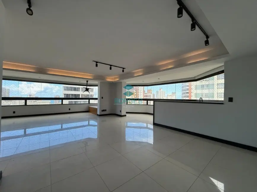 Foto 2 de Apartamento com 4 quartos à venda e para alugar, 300m2 em Graça, Salvador - BA