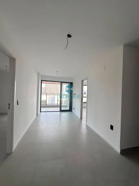 Foto 3 de Apartamento com 2 quartos à venda, 72m2 em Ondina, Salvador - BA