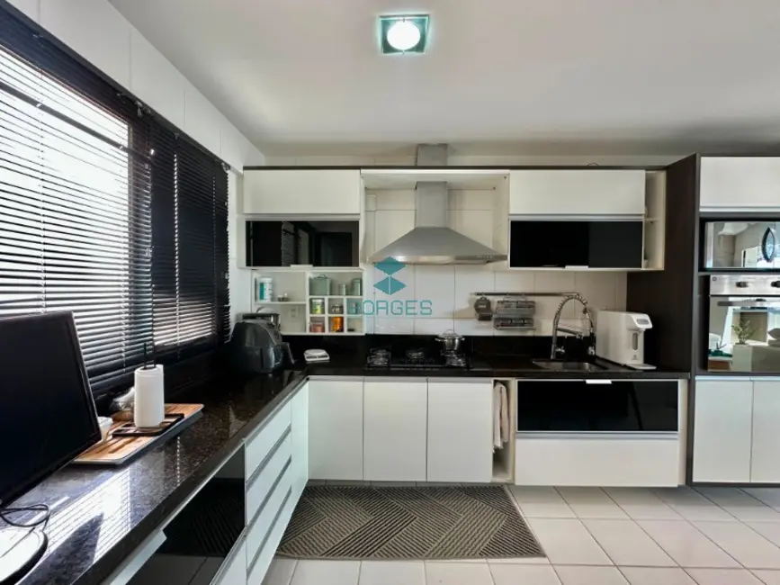 Apartamento com 4 quartos à venda, 142m2 em Alphaville I, Salvador - BA - imagem 9 Foto 9 de Apartamento com 4 quartos à venda, 142m2 em Alphaville I, Salvador - BA
