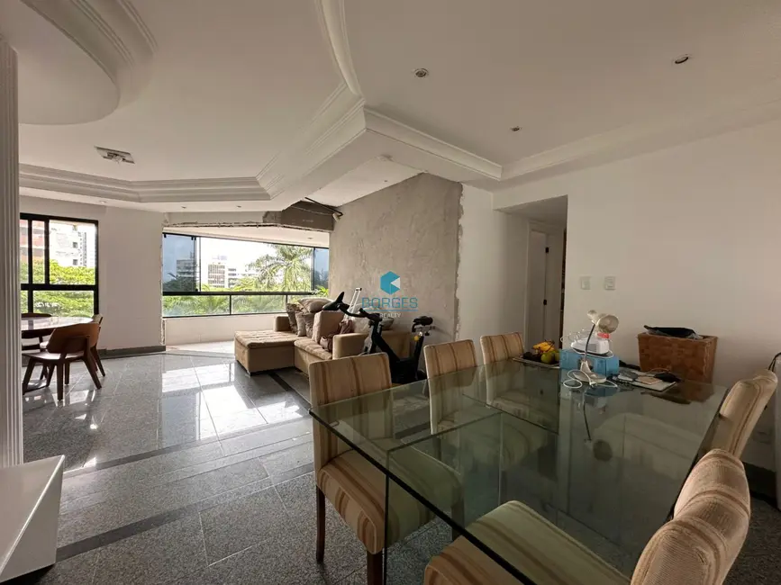 Apartamento com 4 quartos à venda, 144m2 em Jardim Apipema, Salvador - BA - imagem 2 Foto 2 de Apartamento com 4 quartos à venda, 144m2 em Jardim Apipema, Salvador - BA