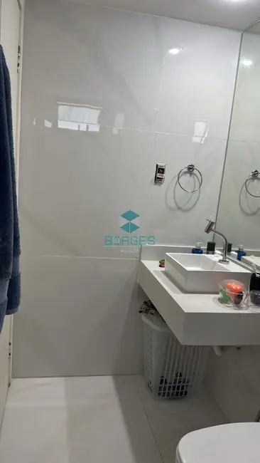 Foto 4 de Apartamento com 4 quartos à venda, 144m2 em Jardim Apipema, Salvador - BA