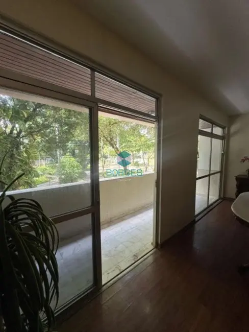 Foto 2 de Apartamento com 3 quartos à venda, 138m2 em Campo Grande, Salvador - BA