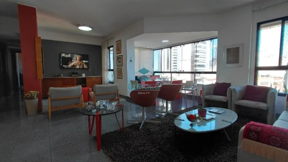 Foto 1 de Apartamento com 3 quartos para alugar, 144m2 em Ondina, Salvador - BA