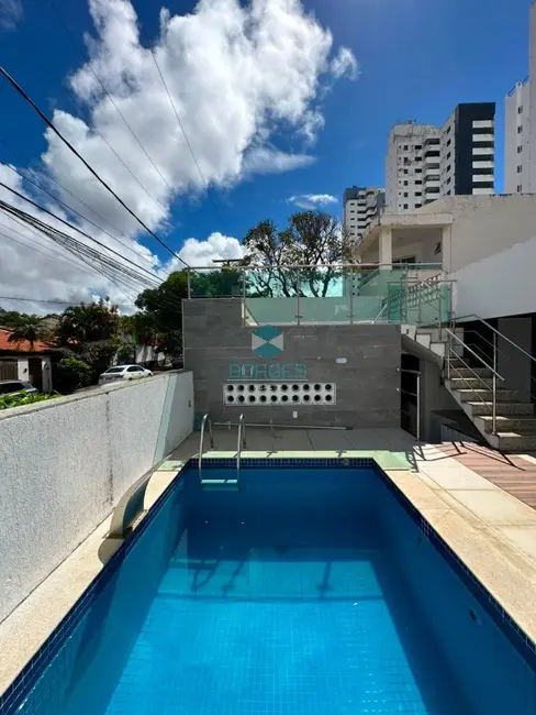 Casa com 4 quartos à venda, 380m2 em Pituba, Salvador - BA - imagem 5 Foto 5 de Casa com 4 quartos à venda, 380m2 em Pituba, Salvador - BA