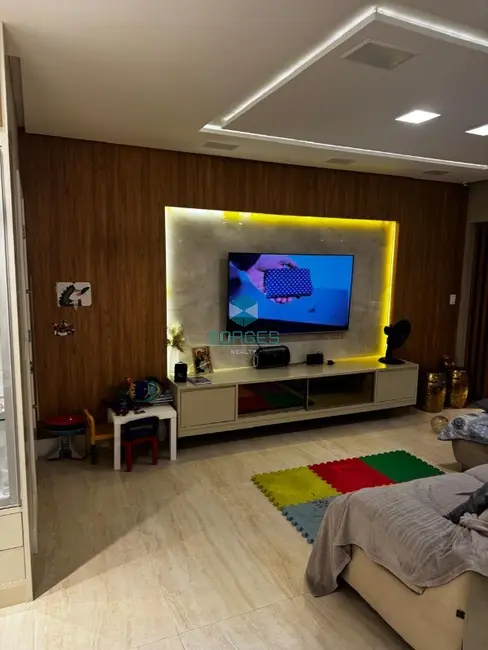 Foto 2 de Apartamento com 3 quartos à venda, 130m2 em Patamares, Salvador - BA