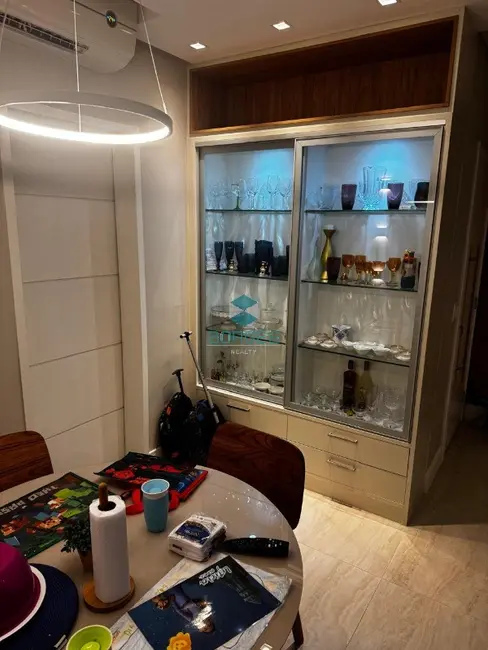Foto 3 de Apartamento com 3 quartos à venda, 130m2 em Patamares, Salvador - BA