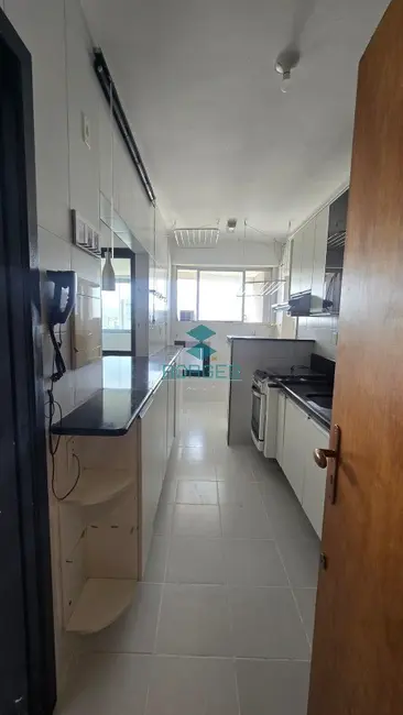 Apartamento com 3 quartos à venda, 93m2 em Pituba, Salvador - BA - imagem 8 Foto 8 de Apartamento com 3 quartos à venda, 93m2 em Pituba, Salvador - BA