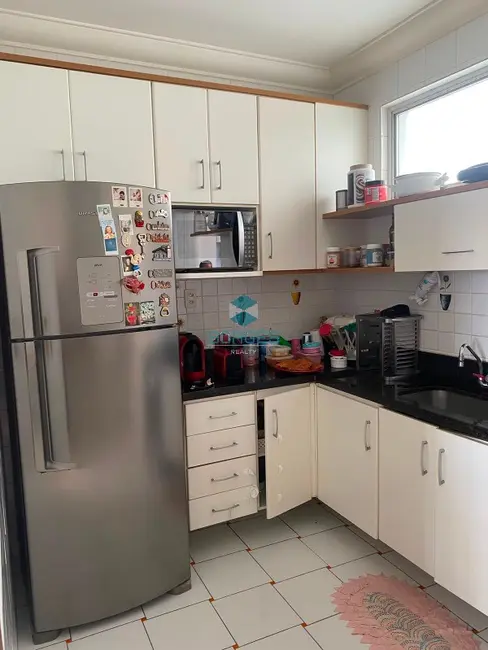Apartamento com 3 quartos à venda, 138m2 em Campo Grande, Salvador - BA - imagem 8 Foto 8 de Apartamento com 3 quartos à venda, 138m2 em Campo Grande, Salvador - BA