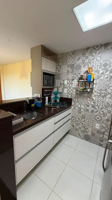 Foto 5 de Apartamento com 2 quartos à venda, 70m2 em Camacari - BA