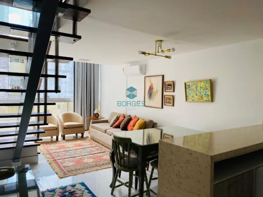 Apartamento com 1 quarto à venda e para alugar, 55m2 em Vitória, Salvador - BA - imagem 1 Foto 1 de Apartamento com 1 quarto à venda e para alugar, 55m2 em Vitória, Salvador - BA